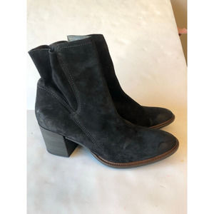 Paul Green Woman’s US 10 Black Suede Distressed Ankle Boots Side Zipper
